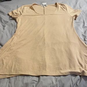 Cute ribbed shark bite top